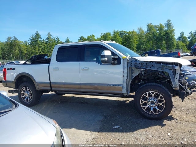 Ford 2022 2022 1FT7W2BT6NED37105 Image 14