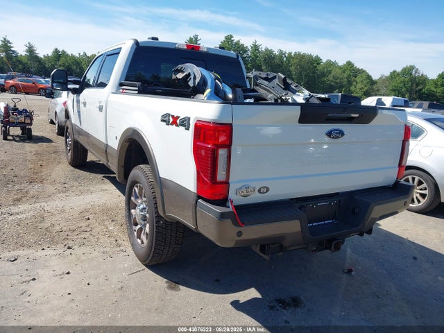 Ford 2022 2022 1FT7W2BT6NED37105 Image 3