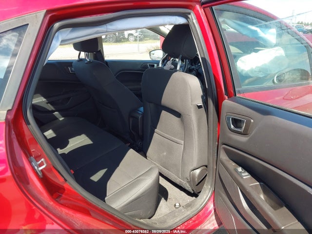 Ford 1.6l ti-vct premium fuel 2016 3FADP4BJXGM204005 Image 8