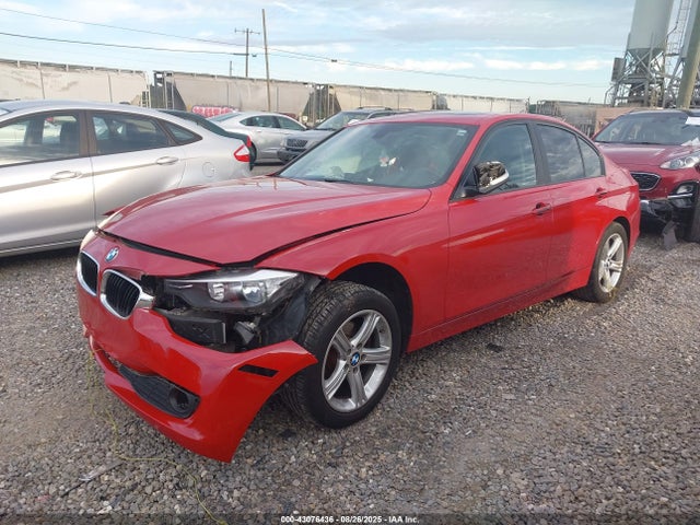 WBA3C3G54FNS75483 BMW 320i