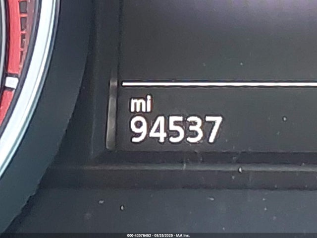 3VW5T7AUXGM011194 Volkswagen 2016