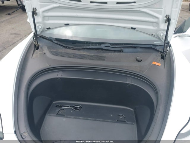 2019 TESLA MODEL 3 5YJ3E1EA2KF427352 Photo 9