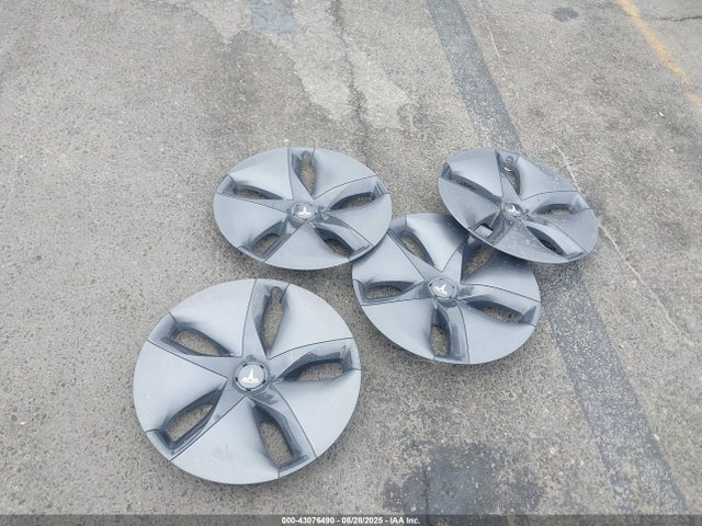 5YJ3E1EA2KF427352 Tesla MODEL 3