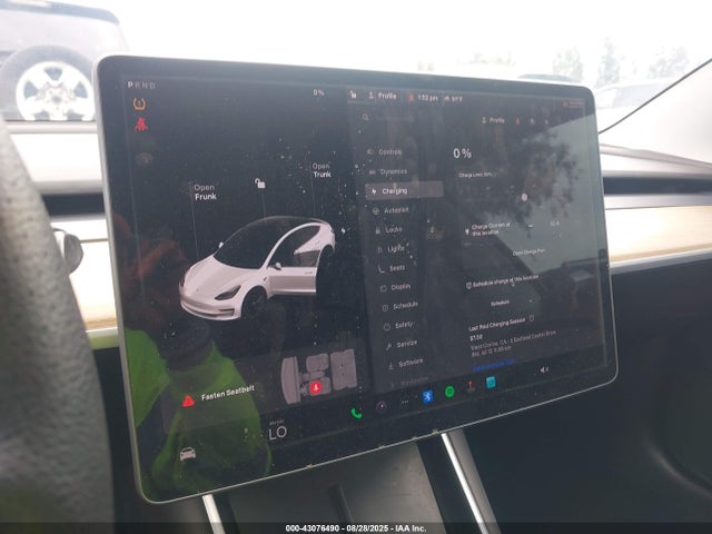5YJ3E1EA2KF427352 Tesla MODEL 3