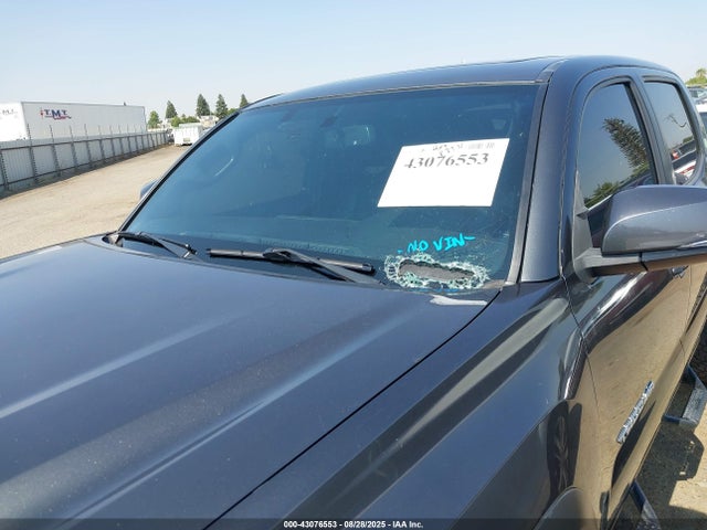 3TMCZ5AN5HM083217 Toyota Tacoma Trd Off Road