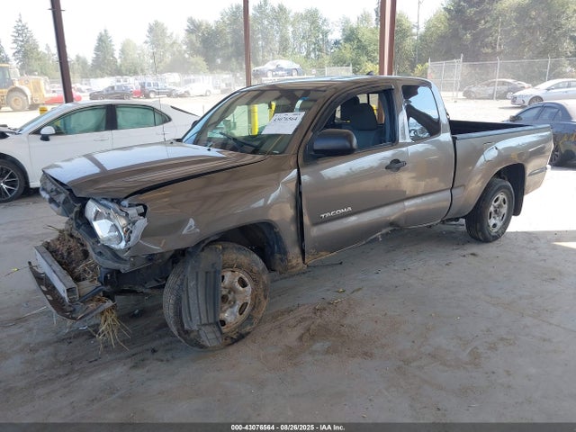 Toyota 2tr-fe 2015 5TFTX4CN3FX058787 Image 2