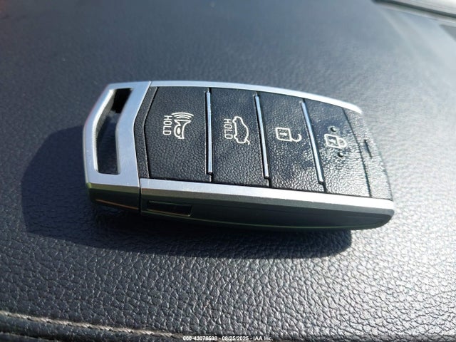 2019 GENESIS G70 KMTG44LA2KU040205 Photo 10