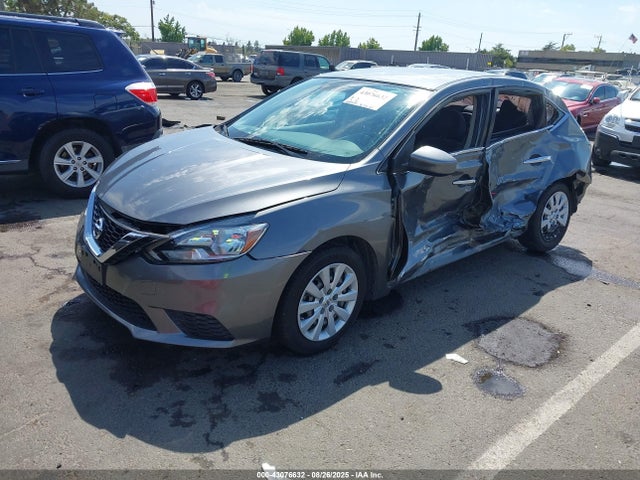 Nissan 2016 2016 3N1AB7APXGL663806 Image 2