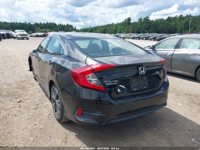 Honda k20c2 2018 2HGFC2F53JH527917 Image 3