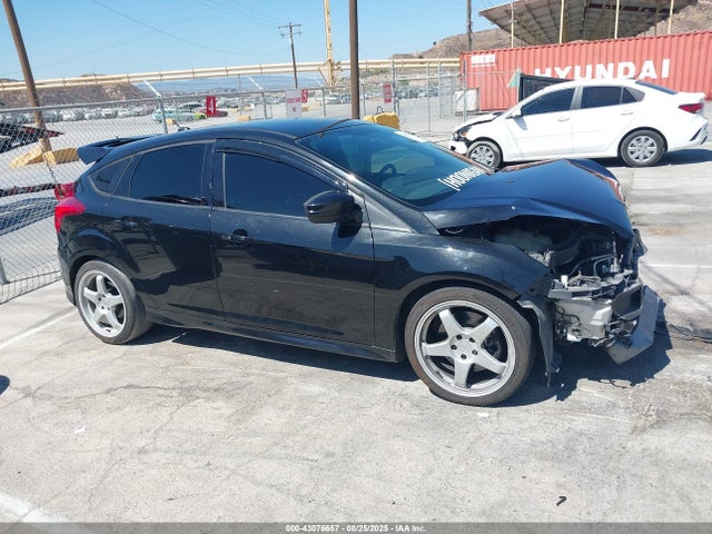 1FADP3L90EL253615 Ford 2014