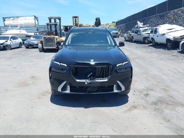 5UX23EM01S9W23132 BMW X7