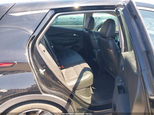 1G1FX6S09N4104694 Chevrolet 2022