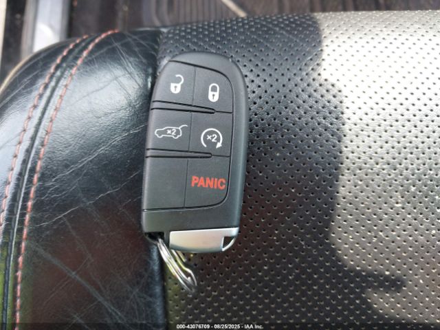 2017 JEEP GRAND CHEROKEE 1C4RJFBG8HC644633 Photo 10