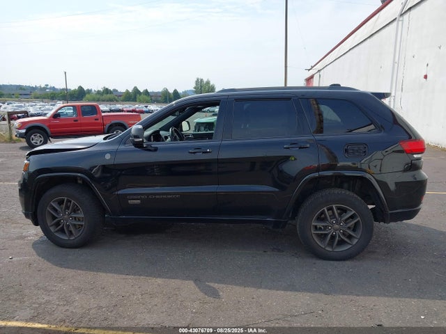 Jeep Grand Cher 2017 1C4RJFBG8HC644633 Image 34