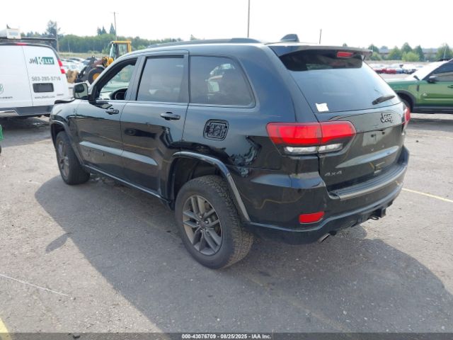 2017 JEEP GRAND CHEROKEE 1C4RJFBG8HC644633 Photo 2