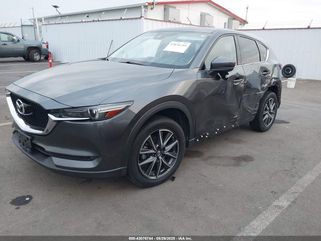 Mazda py 2017 JM3KFBDL2H0222002 Image 2