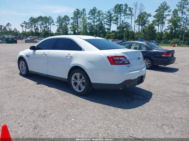 2014 Ford Taurus Sel მანქანა იყიდება აუქციონზე, vin: 1FAHP2E83EG173573, აუქციონის ნომერი: 43076747