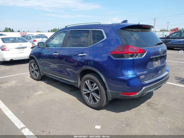 5N1AT2MV5JC838906 Nissan 2018