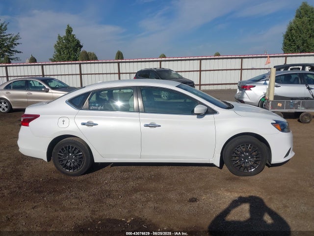 Nissan Sentra 2016 3N1AB7AP3GL671584 Image 13