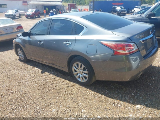 Nissan Altima 2015 1N4AL3AP0FC457946 Image 3