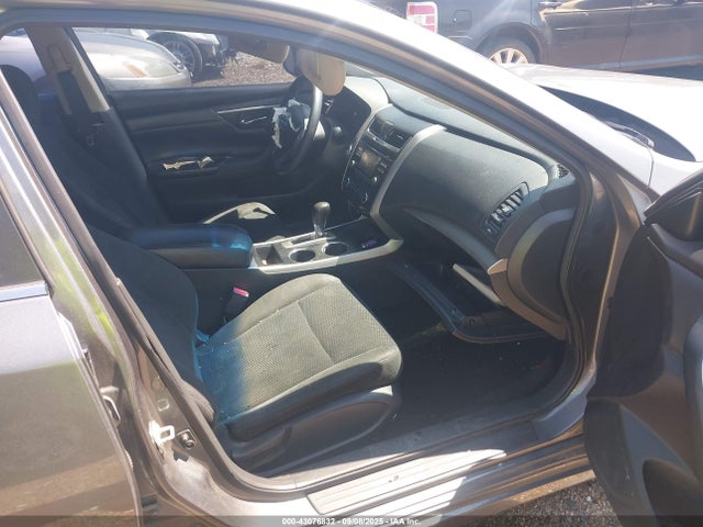 Nissan Altima 2015 1N4AL3AP0FC457946 Image 5