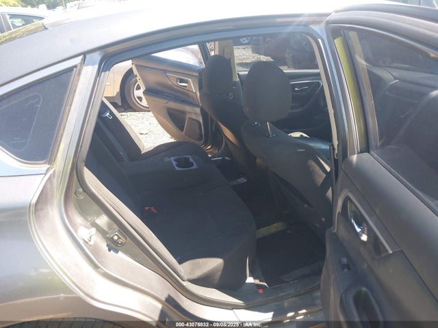 Nissan Altima 2015 1N4AL3AP0FC457946 Image 8