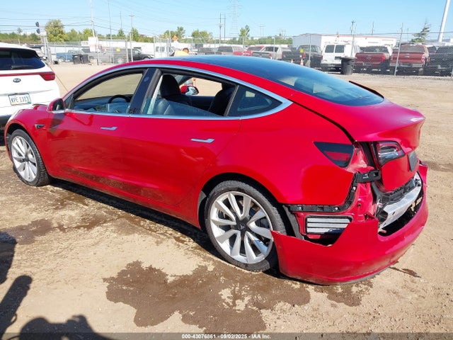 2020 TESLA MODEL 3 5YJ3E1EA3LF633880 Photo 2
