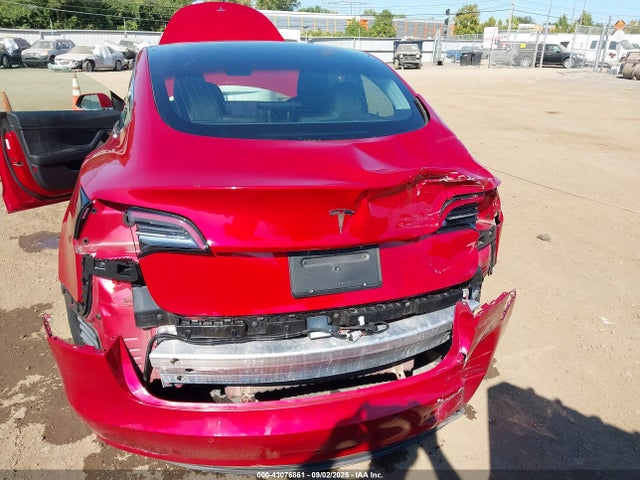 2020 TESLA MODEL 3 5YJ3E1EA3LF633880 Photo 5