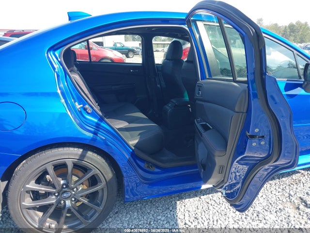Subaru dib 2018 JF1VA1F69J9805194 Image 8