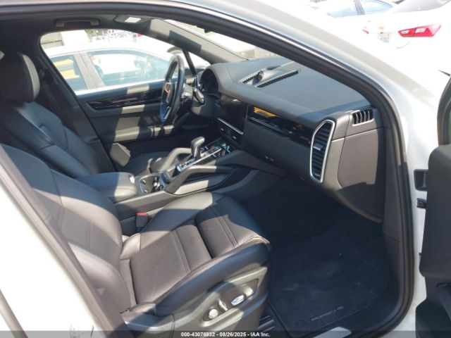2020 PORSCHE CAYENNE WP1AA2AY1LDA00151 Photo 4