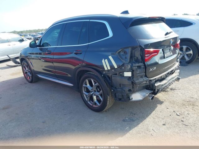 2021 BMW X3 5UXTY3C02M9F59197 Photo 2