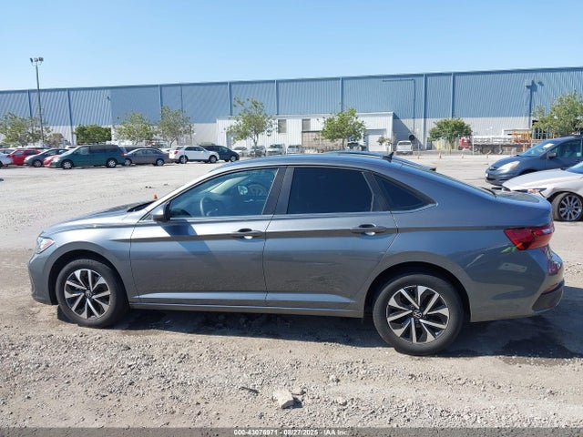 Volkswagen 1.5 tsi 2022 3VWCM7BU2NM021105 Image 14