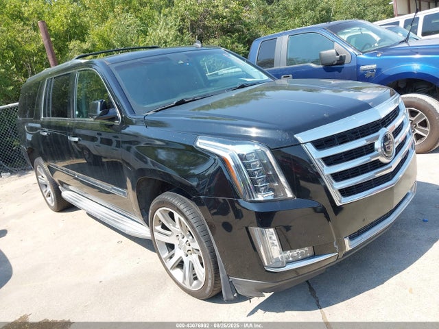 2015 CADILLAC ESCALADE ESV 1GYS4JKJ9FR188038 Photo 0