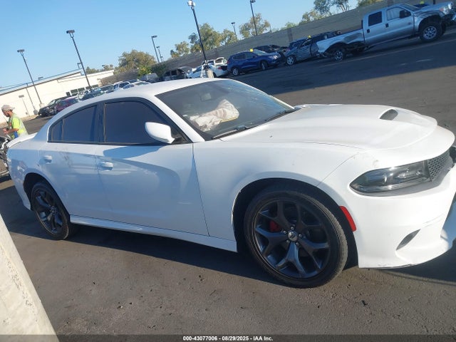 2C3CDXHG1KH671157 Dodge Charger