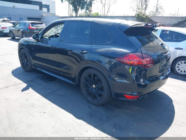 2013 PORSCHE CAYENNE WP1AD2A2XDLA75120 Photo 2