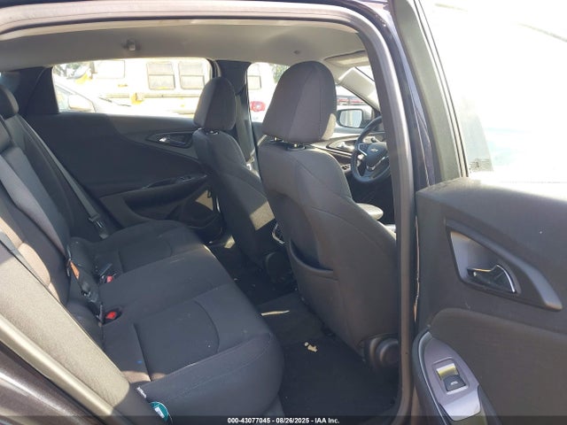 1G1ZD5ST3PF225190 Chevrolet lfv