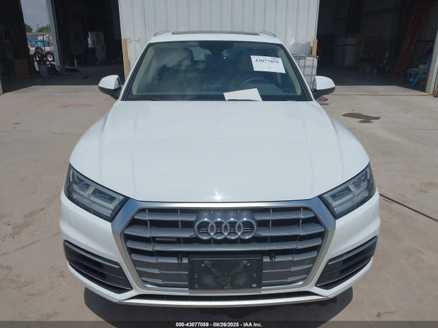 WA1BNAFY5J2214415 Audi Q5