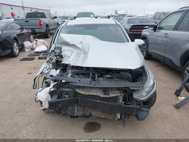 Hyundai gamma ii 2022 3KPC24A61NE168035 Image 13