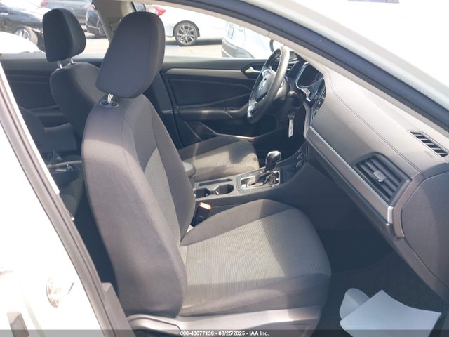 3VWC57BU8MM000206 Volkswagen tsi