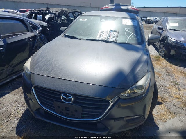 JM1BN1V73H1103389 Mazda pe
