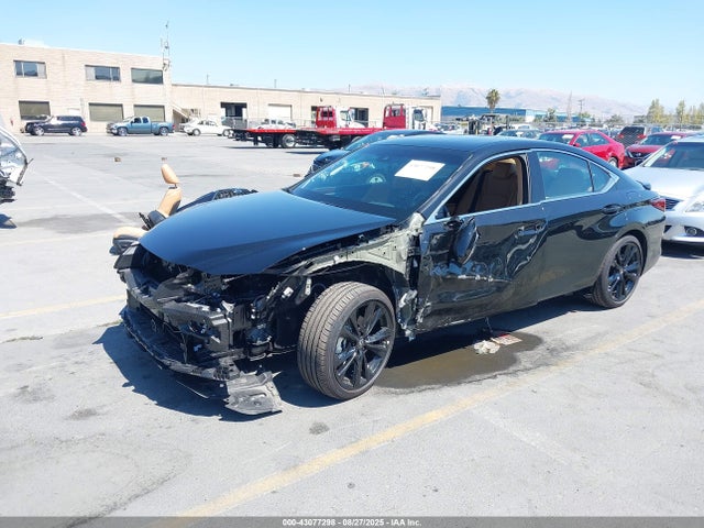 58ADA1C14SU055723 Lexus a25a-fxs