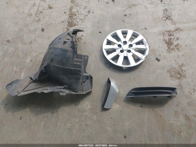 3N1AB7AP8FY219762 Nissan 2015