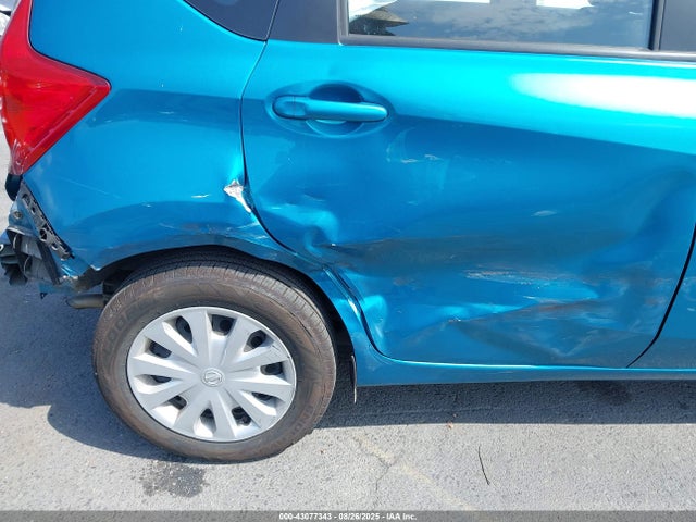3N1CE2CP3GL392751 Nissan 2016