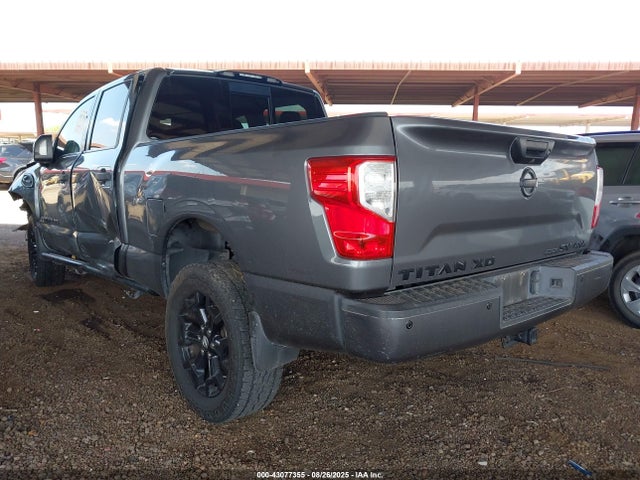 1N6BA1F40JN532341 Nissan 2018