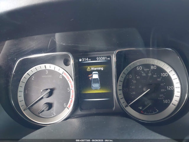 1N6BA1F40JN532341 Nissan 2018