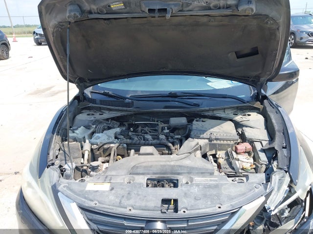 1N4AL3AP6HC181453 Nissan 2017