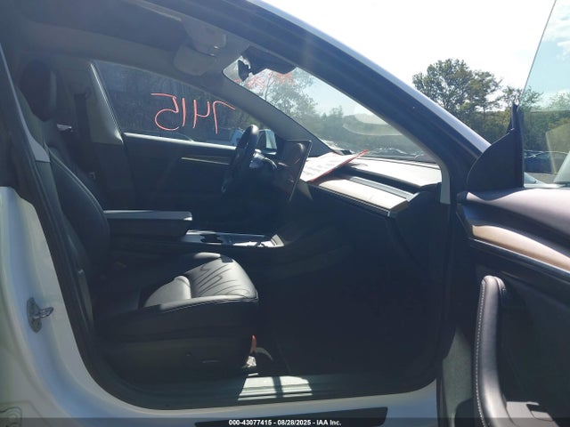 2021 TESLA MODEL 3 5YJ3E1EC6MF050285 Photo 4