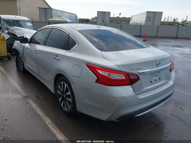 1N4AL3AP0JC250742 Nissan 2018