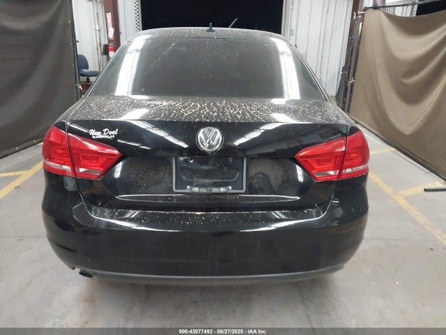 Volkswagen Passat 1.8t Wolfsburg Edition 2014 1VWAT7A37EC092000 Image 16