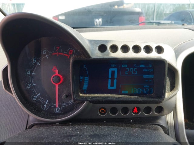 1G1JB6SH2F4164123 Chevrolet luw
